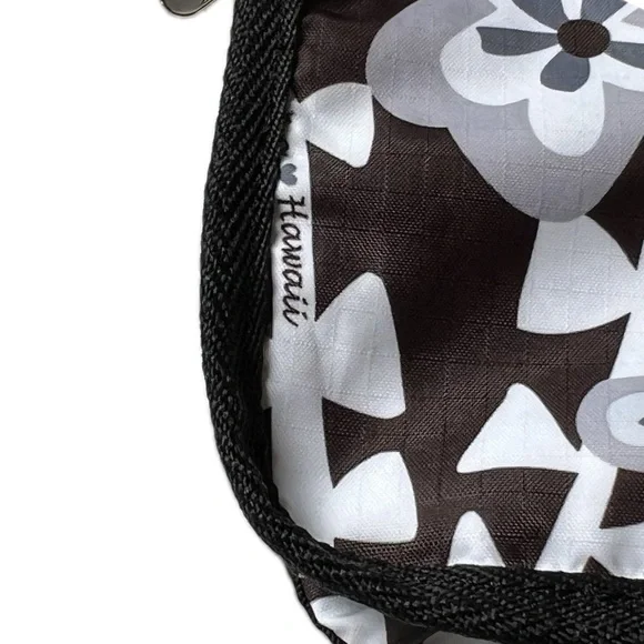 leSportsac Cosmetic Bag Hawaii Zippered Pouch Floral Black White Gray - Picture 12 of 17